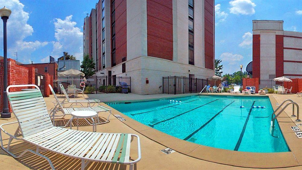 Hyatt Place Buckhead 3*